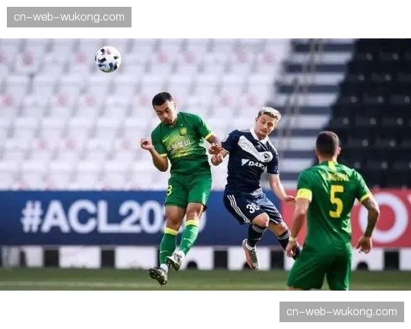 体能优势转化战术复盘 蓉城比赛后半段加强进攻策略评估